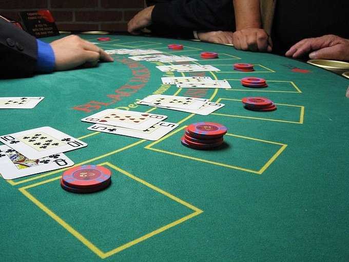 What's So Fascinating About Live Roulette?